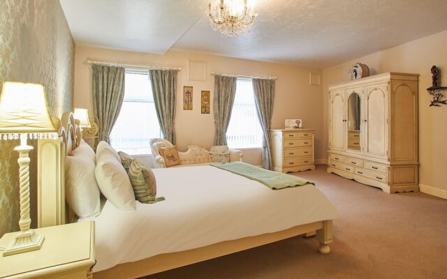 Regency Mansions Apartment