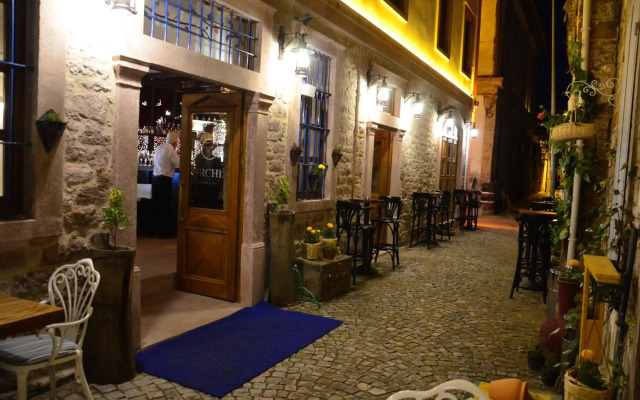 Orchis Hotel