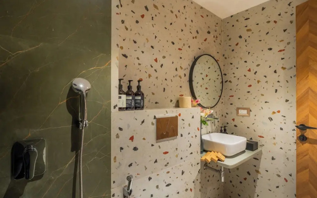ELIVAAS Kamerios Verano 1 BHK with Pool