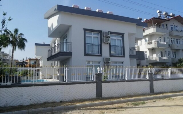 Flat With Shared Pool Near Attractions in Manavgat