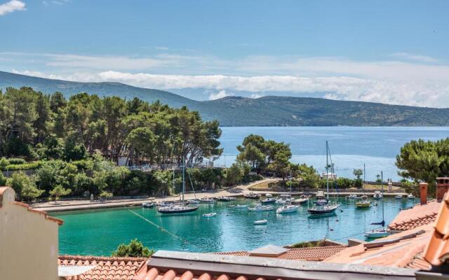 Ivo Veja Studios by ivo-vejacom