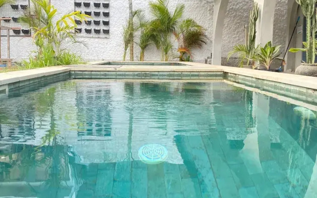 Palmhouse Boutique Hotel