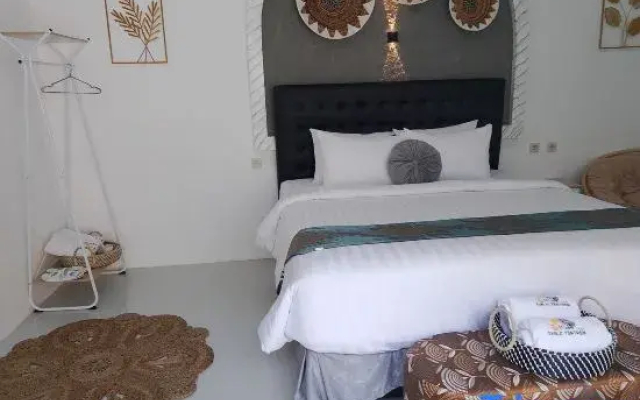 Villa Bale Tentrem Pamungkas