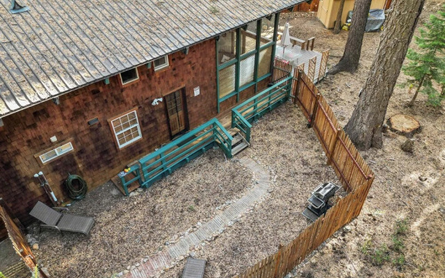 Sundance Foosball Table, Bbq, Near West Beach