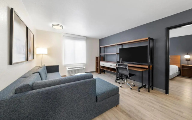 Everhome Suites San Bernardino - Loma Linda