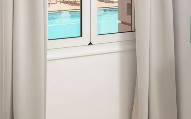 Thelesi Apartments