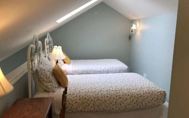 The Lady MacDonald Country Inn
