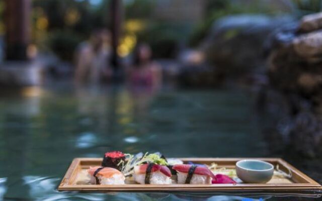 Xinyue Hot Spring Holiday Hotel