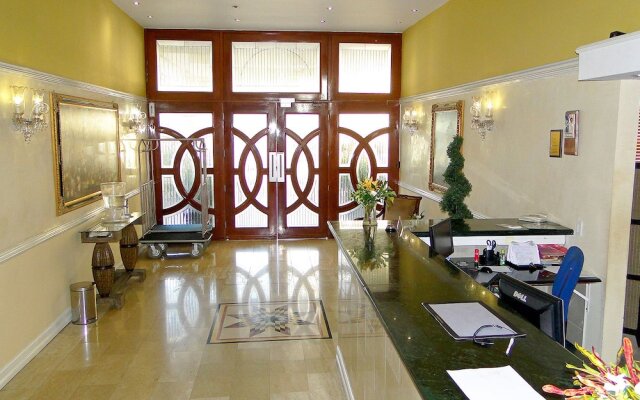 Clarion Hotel & Suites Curacao