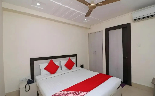 Hotel Mandiram