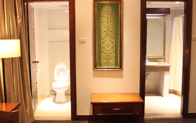 Diamond Hotel