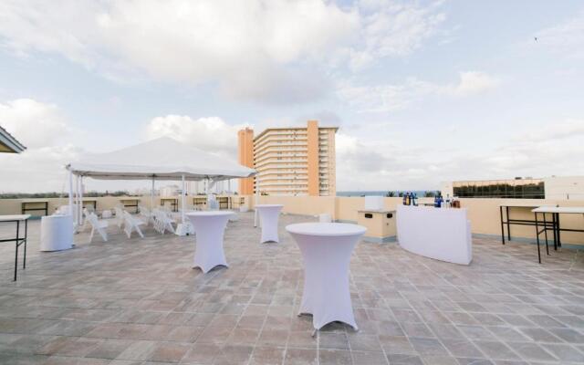 Vistalmar Beach Resort