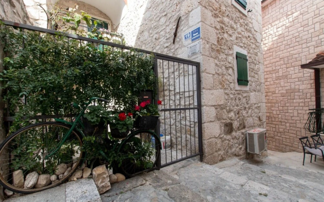 Sen - 130 m From sea - A1