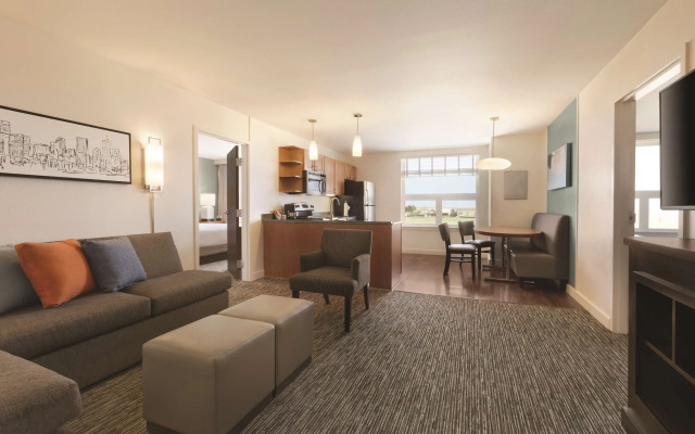 Hyatt House Denver Airport