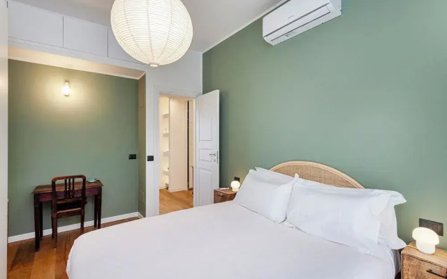 Bright Shelley Apartment