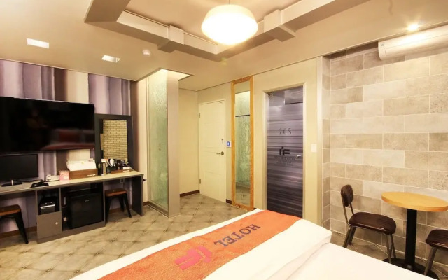 Daegu Seongseo Hotel IF