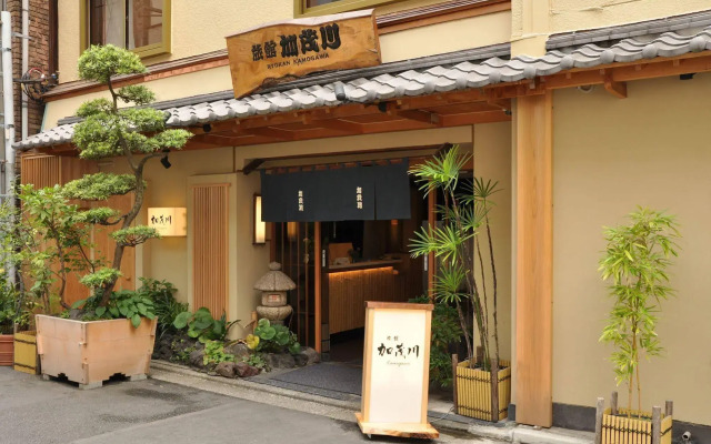 Ryokan Kamogawa Asakusa
