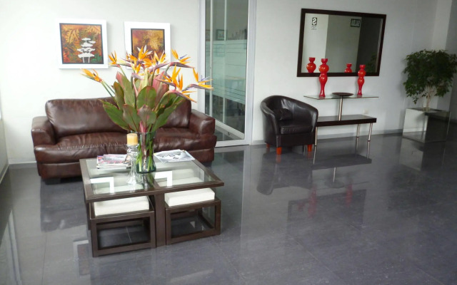 Suites Miraflores Jose Gabriel Chariarse
