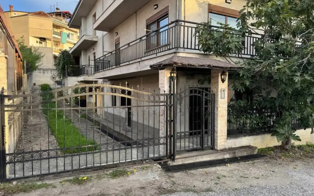 Anastasia s Kastoria Cozy Modern Garden Retreat