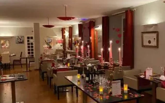 Logis Hôtel Restaurant Le Parc