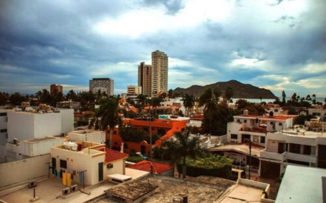 Condo Gaviotas Golden