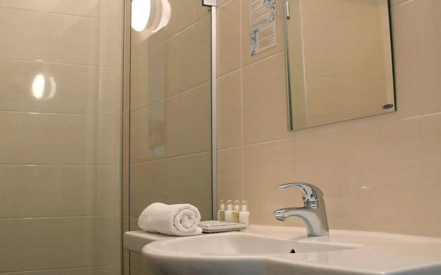 Hotel Metropolis