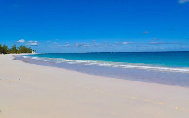 Palisades House by Eleuthera Vacation Rentals