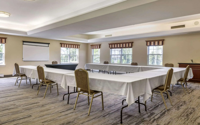 Quality Inn & Suites Quispamsis