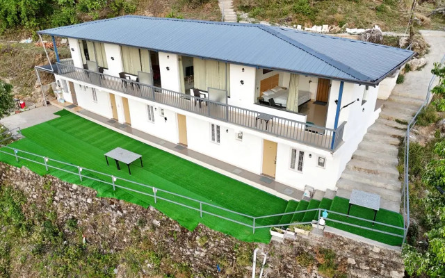 Midway homestay