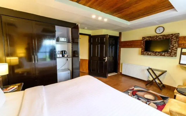 Hotel One Bhurban