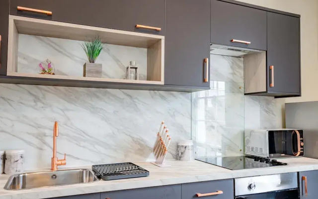 Host Stay Shaw Street Flat