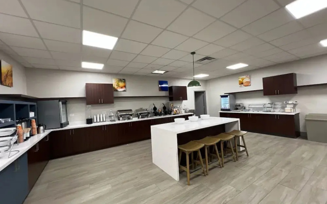 Comfort Inn
