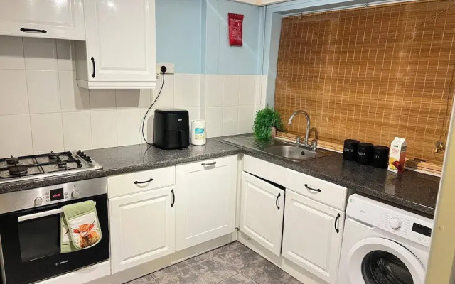Stylish & Bright 3BR in Headington, Oxford Area