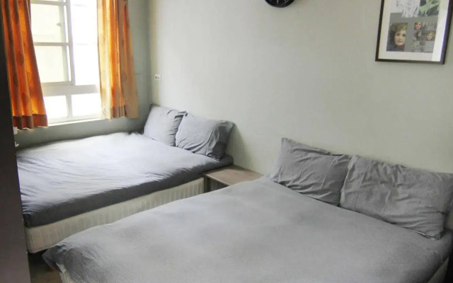 Tomer Hostel
