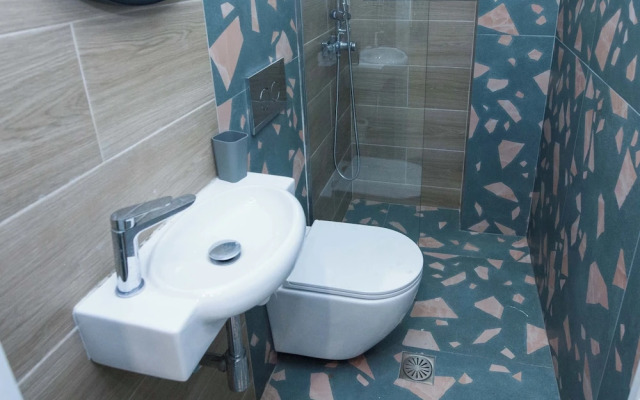 Panormou Modern Elegant 3 Bd Balcony Apt