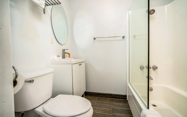 Air Venice on the Beach