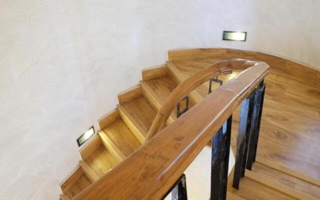 The Bungalows Lake Side, Naukuchiatal by Leisure Hotels