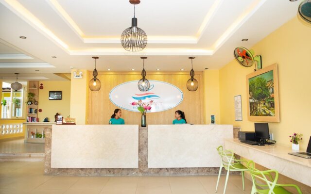 Triple Riverside Villa Hotel Hoian
