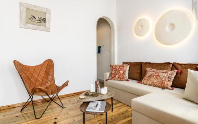 Seablue Town Maisonette