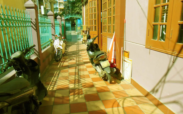 Alex Ha Long Hotel