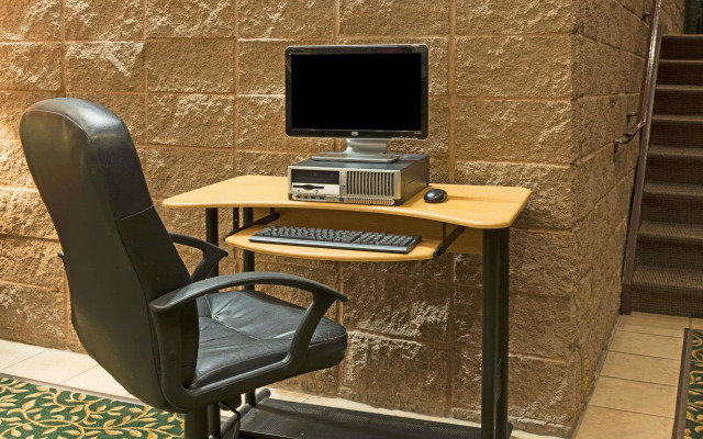 Howard Johnson Springfield