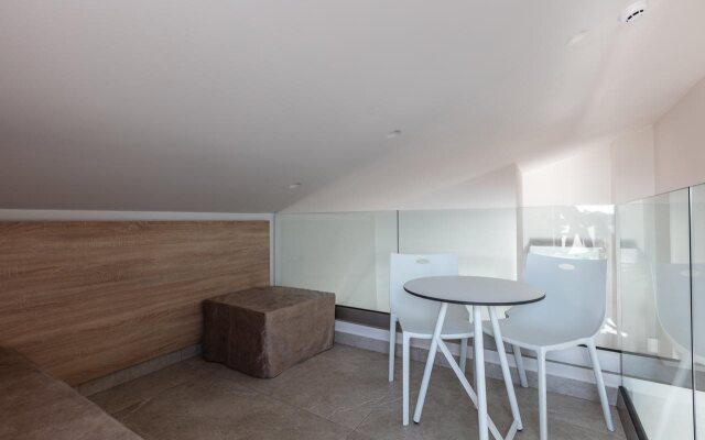 Nima Boutique Hotel
