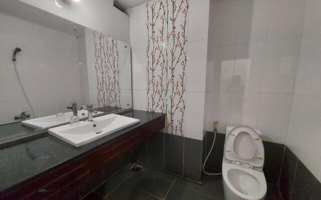 Lion 7 Hotel