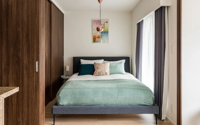 Section L Ginza East