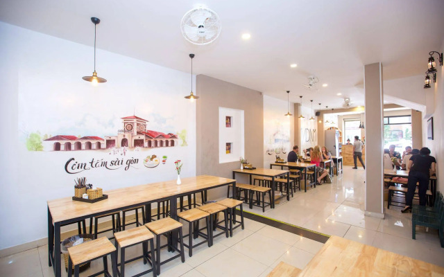 Sunflower Hotel