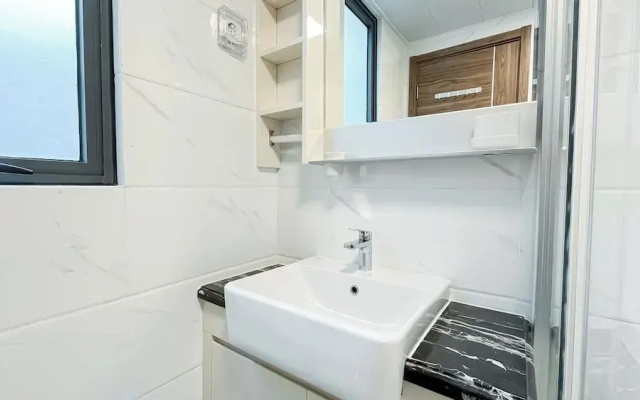 Brand New 3BR at Sky House BSD Apartment