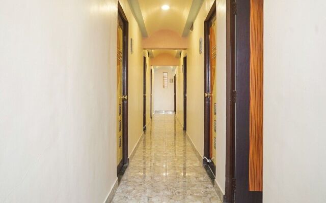 OYO 12501 Hotel Krishna Palace