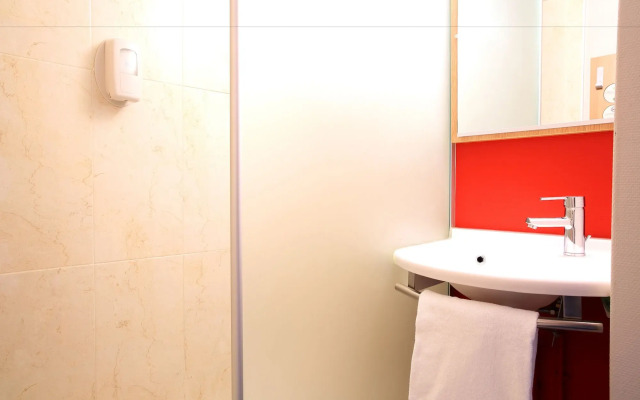 B&B HOTEL Hyères