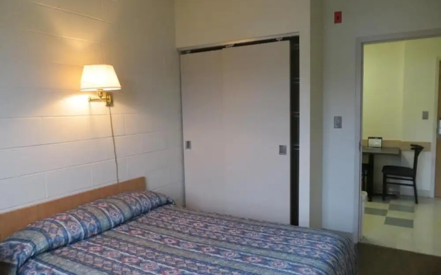 UNB Saint John Summer Hotel