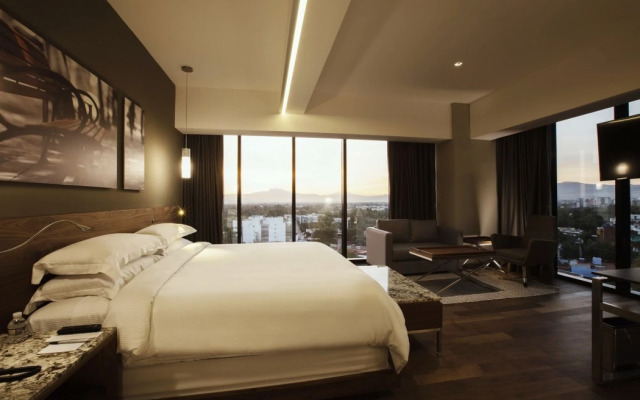 Krystal Grand Suites Insurgentes